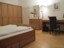 Schlafzimmer - Schreibtisch mit Computer
